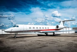 Gulfstream G550 N383T