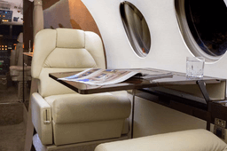 Falcon 50 N386TL