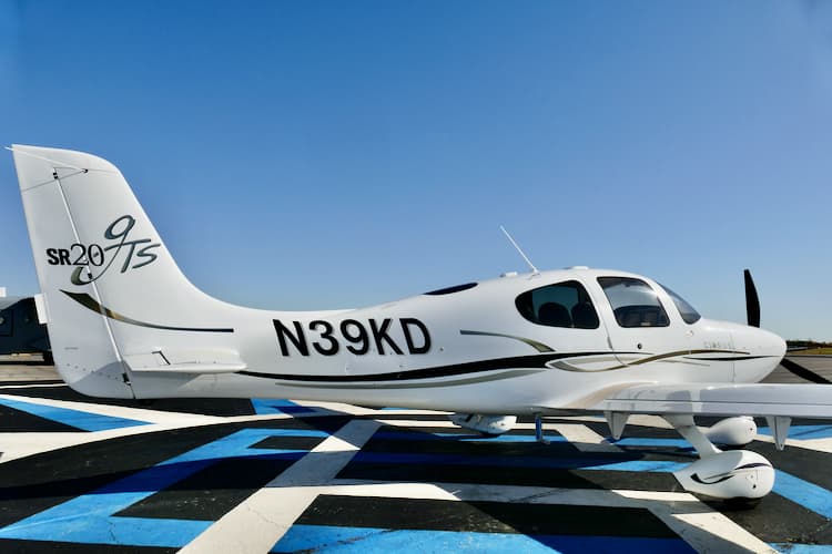 Cirrus SR20 N39KD