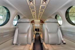 Beechcraft King Air 350 N400AY