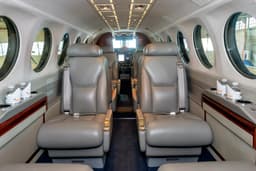 Beechcraft King Air 350 N400AY