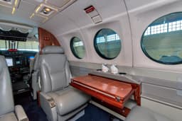 Beechcraft King Air 350 N400AY