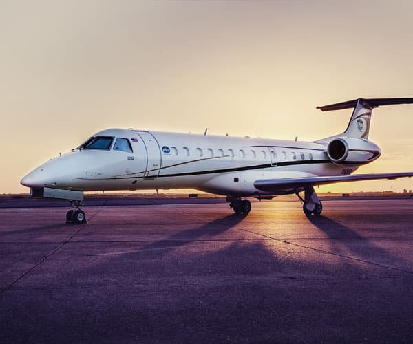 Embraer 135LR N403RW