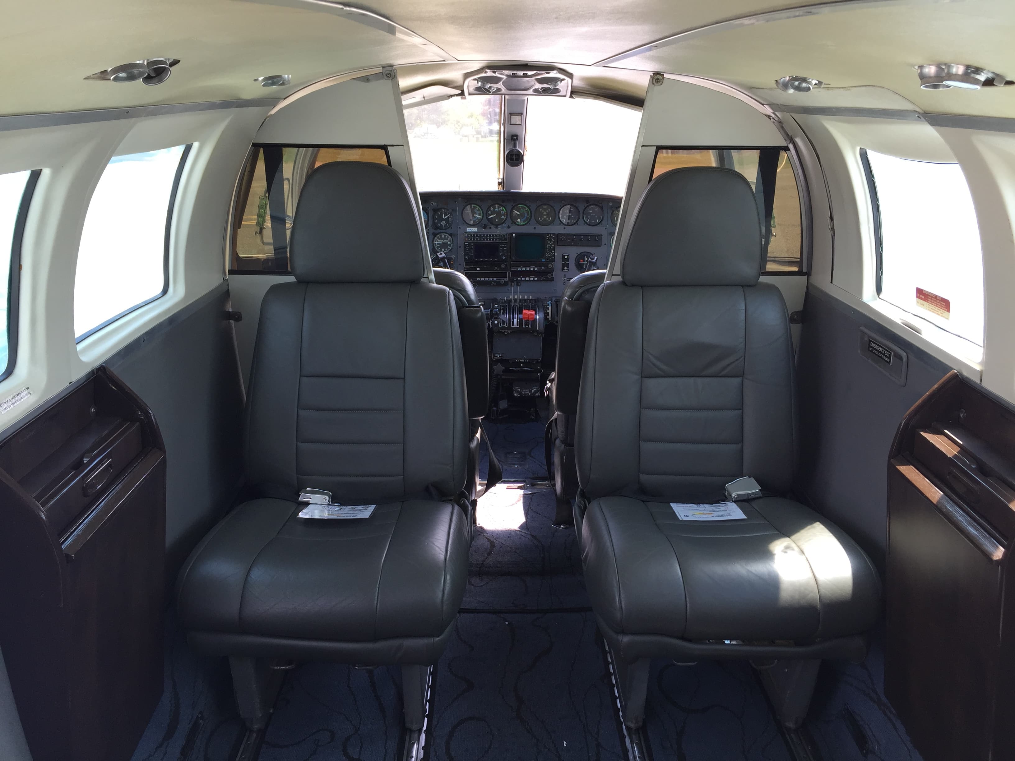 Cessna 402B N404JD