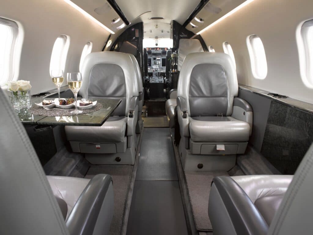 Learjet 60XR N405DC