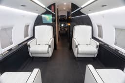 Challenger 604 N408BF