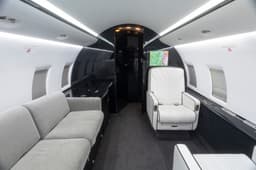 Challenger 604 N408BF