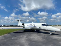 Learjet 40 N40BG