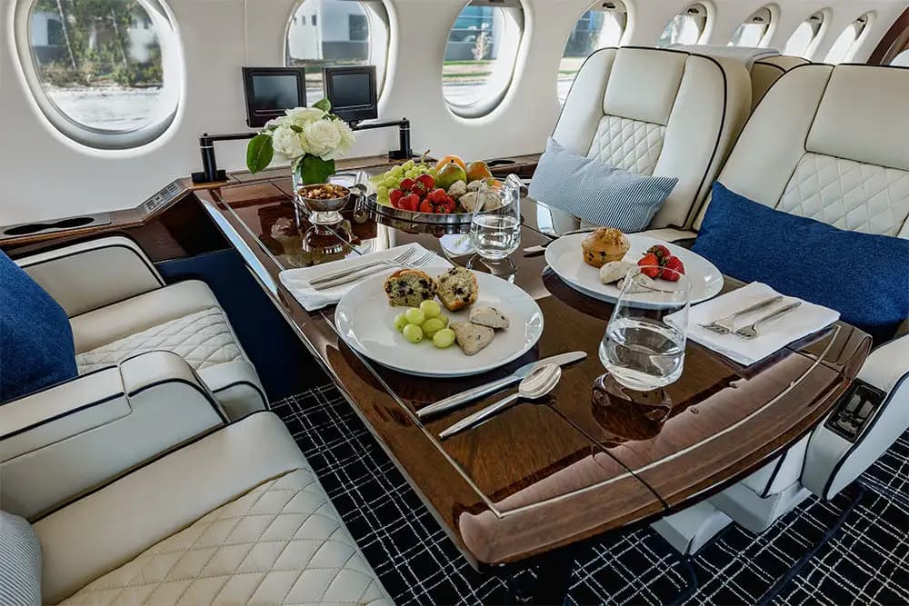 Falcon 900EX N40ZA