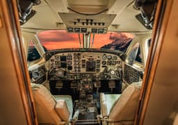 Beechcraft King Air C90A N413GA