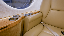 Gulfstream G550 N415B