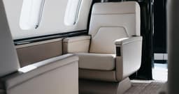 Challenger 605 N415JA