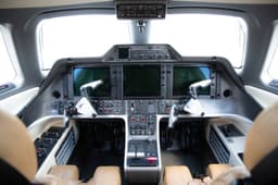 Embraer Phenom 300 N419MA