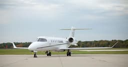 Learjet 75 N422AJ