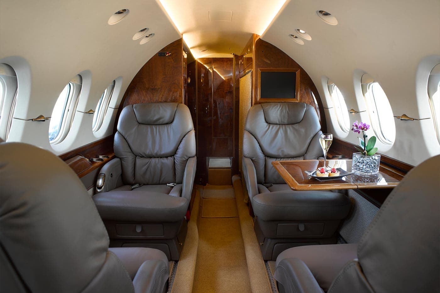 Hawker 800XP N42JJ