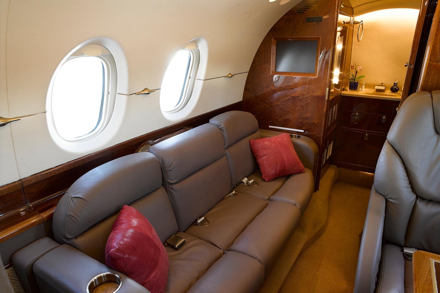 Hawker 800XP N42JJ