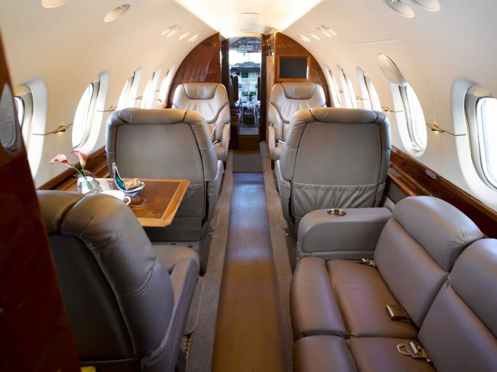 Hawker 800XP N42JJ