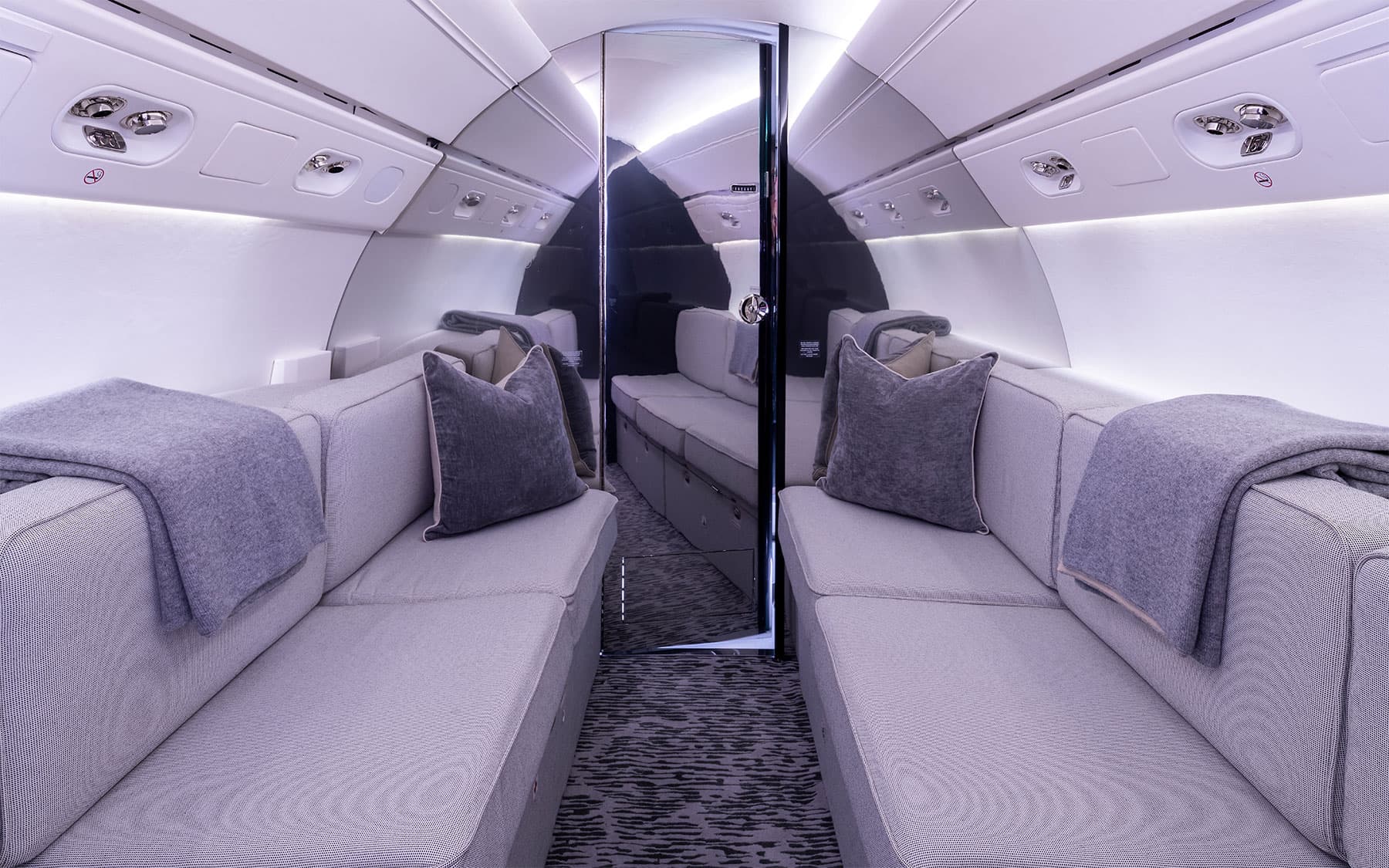 Gulfstream G550 N444DH