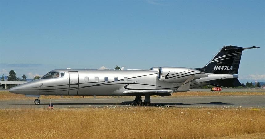 Learjet 60XR N447LA