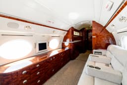 Gulfstream IV N44GJ