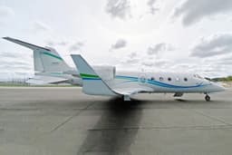 Learjet 60 N451BD