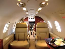 Learjet 35A N453AM