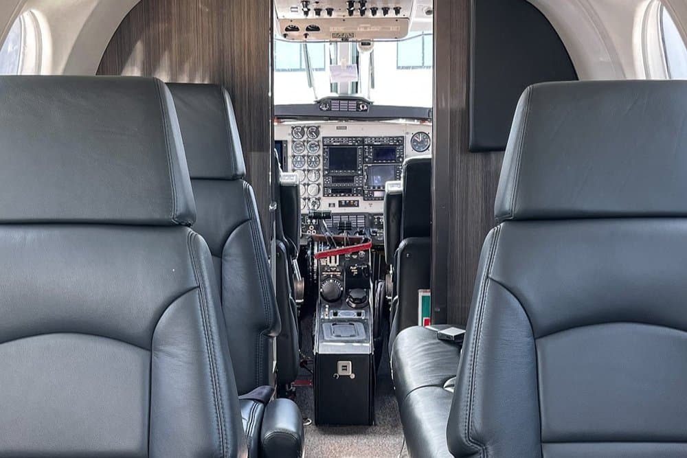 Beechcraft King Air B200 N459MA