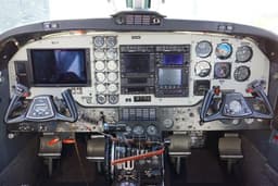 Beechcraft King Air B200 N459MA