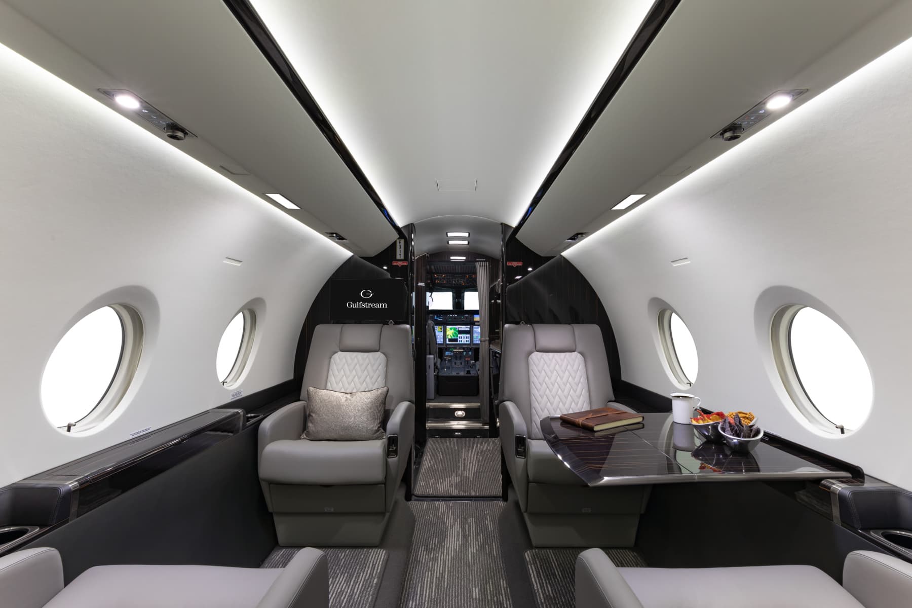 Gulfstream G280 N463SD