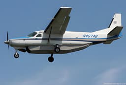 Cessna 208 N4674B