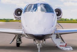 Embraer Phenom 300 N479MA