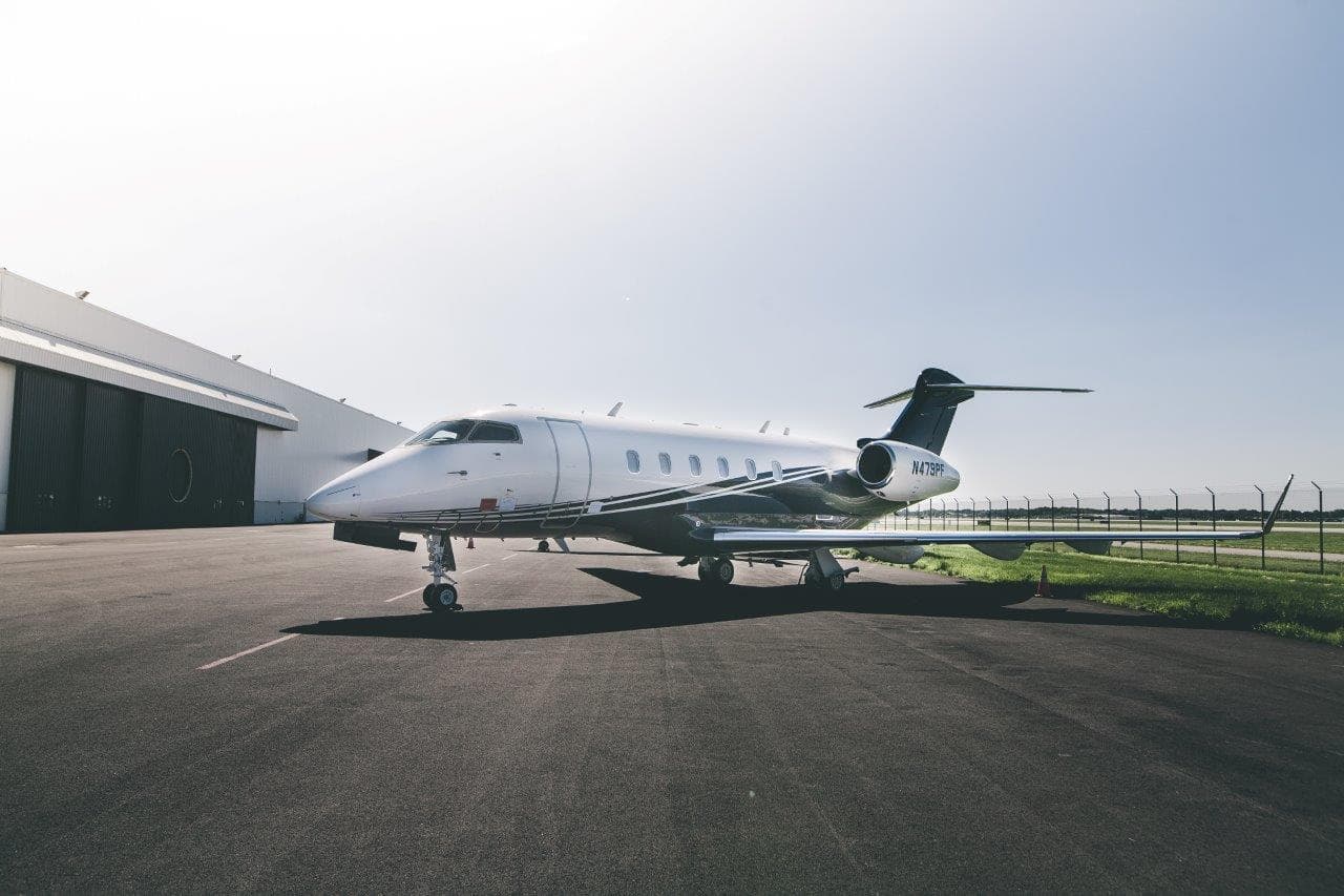 Challenger 300 N479PF