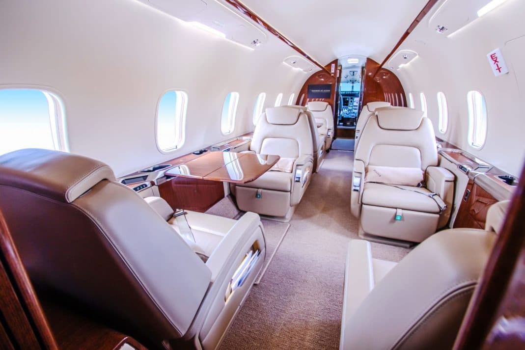 Challenger 350 N480CB