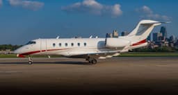 Challenger 300 N487JA