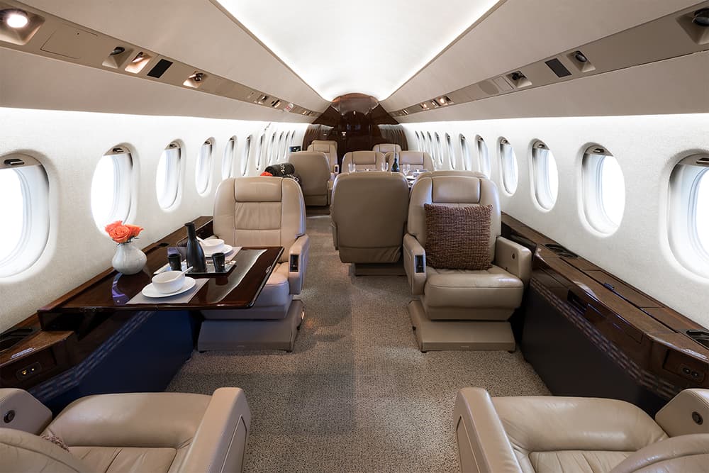 Falcon 900C N48KZ
