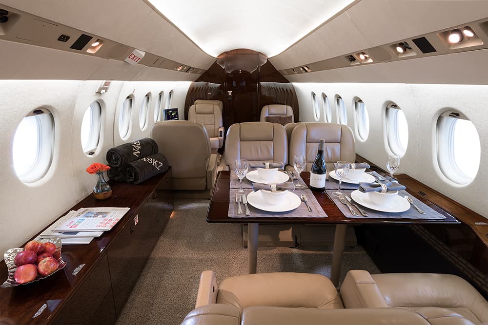 Falcon 900C N48KZ