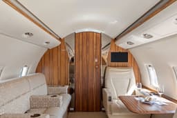 Challenger 604 N495DD