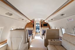 Challenger 604 N495DD