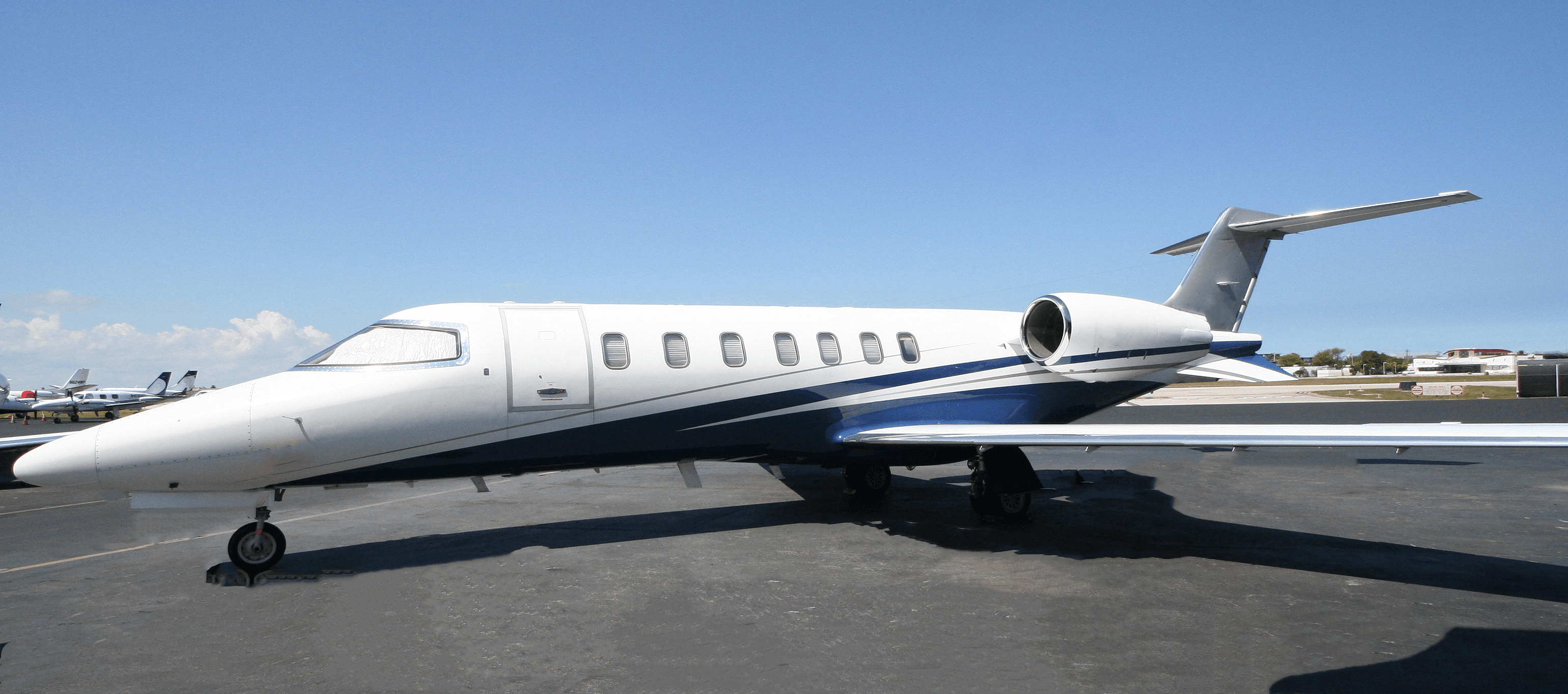 Learjet 40 N499GS