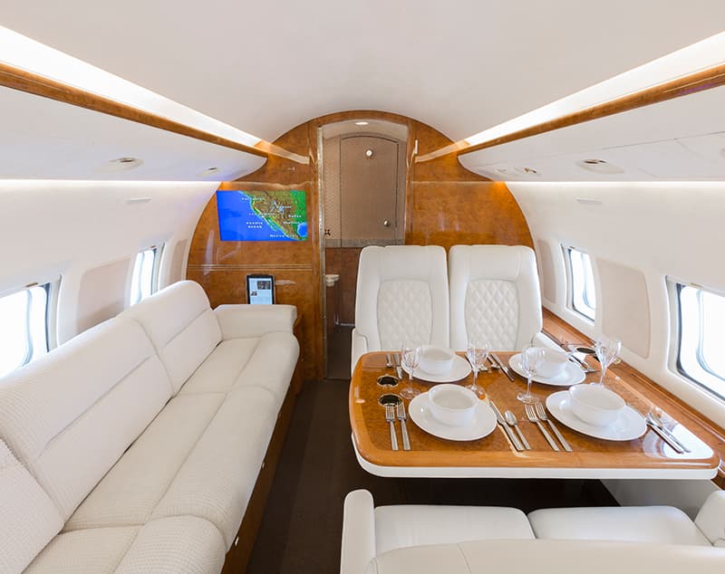 Challenger 604 N500PV