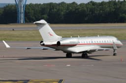Global 5000 N502VJ