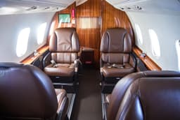 Learjet 60 N503AB
