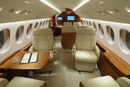 Falcon 7X N506BA