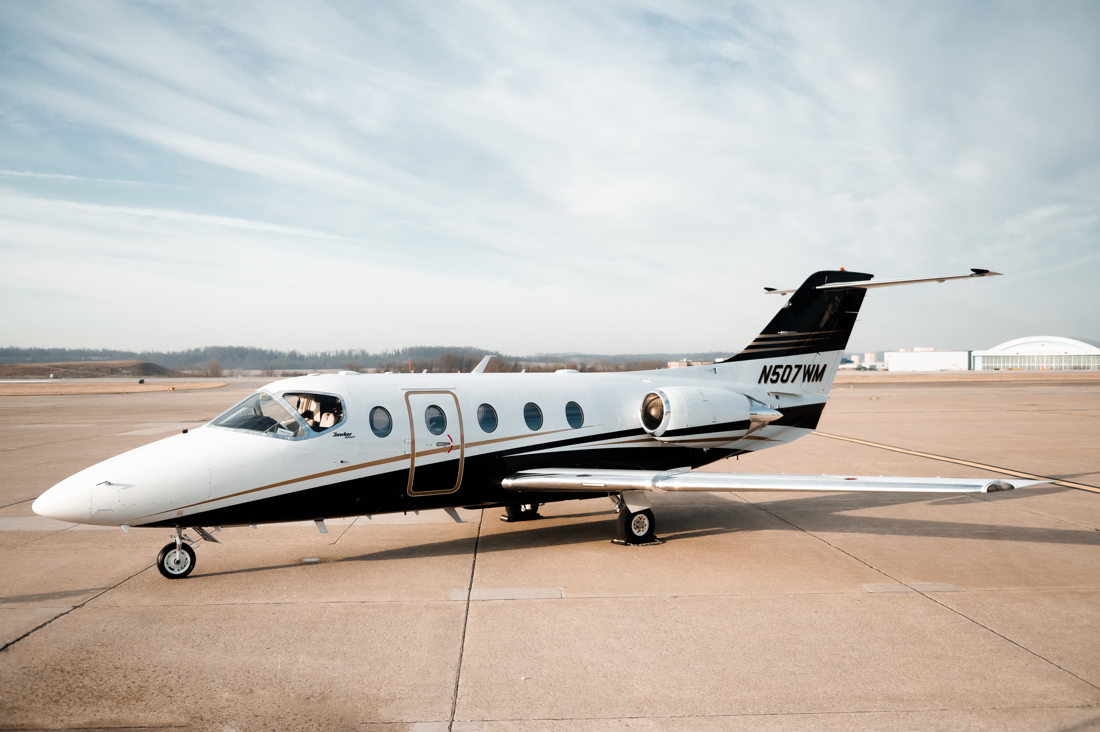 Hawker 400XP N507WM