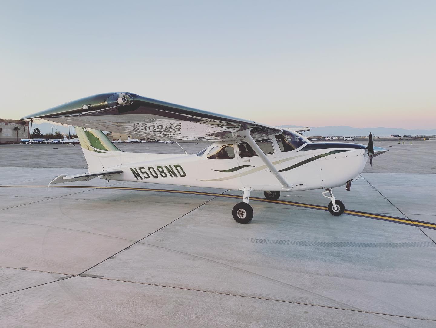 Cessna 172 N508ND