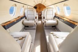 Falcon 50 N50XY