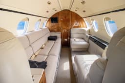 Falcon 50 N50XY