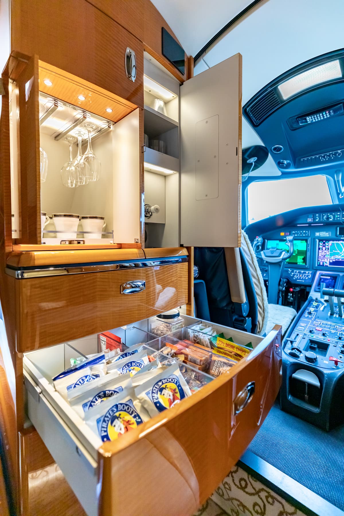 Cessna Citation Latitude N516ST