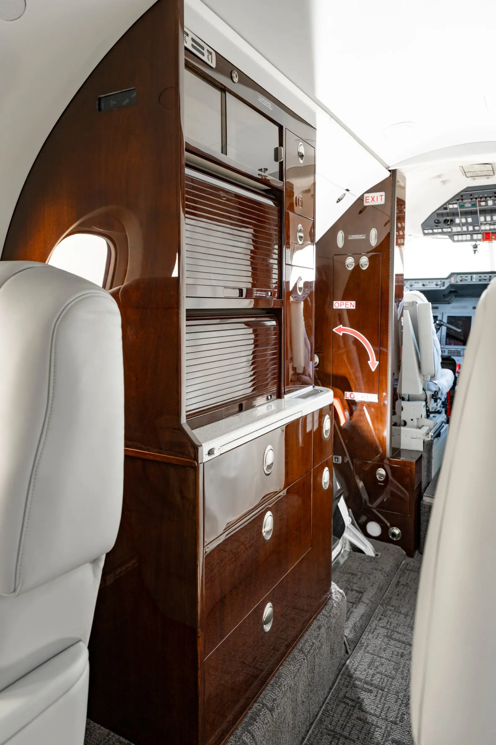 Hawker 900XP N517SS