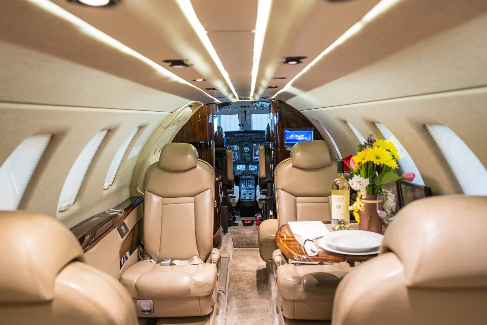 Cessna Citation CJ4 N525EZ